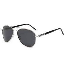 Load image into Gallery viewer, Classic Polarized Sunglasses Men or Women